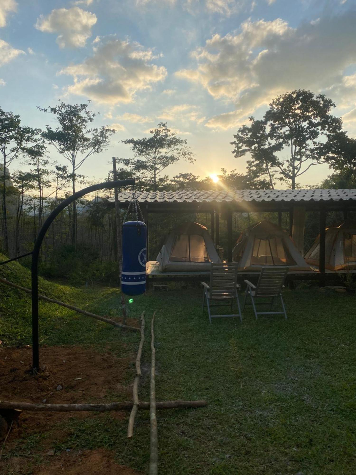 Khao Sok Hill Top Resort Khao Sok National Park المظهر الخارجي الصورة