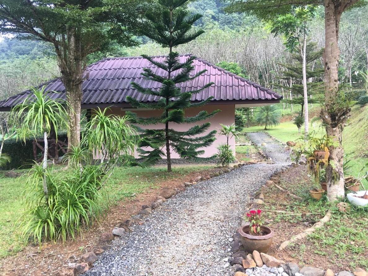 Khao Sok Hill Top Resort Khao Sok National Park المظهر الخارجي الصورة